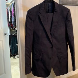 Hugo Boss Men’s Suit